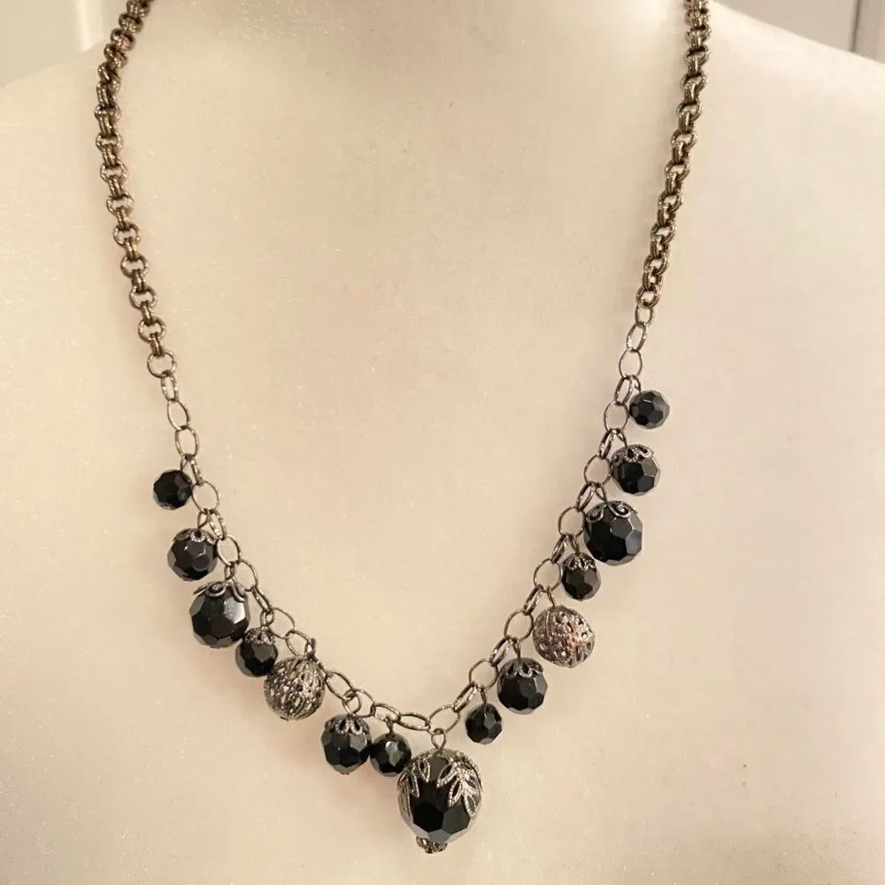 CaroleeโNecklaceโ